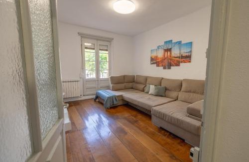 Old Town Apartment | Calle Mayor 26 by Clabao