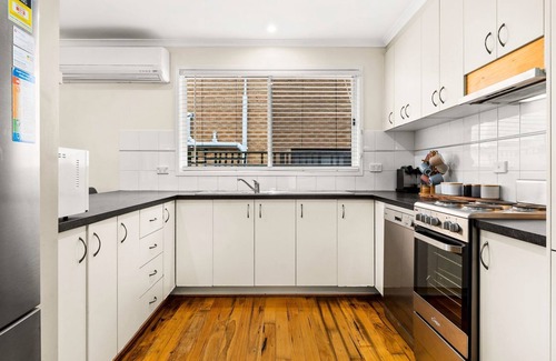 Surf Beach House | Calm 3922 in Surf Beach
