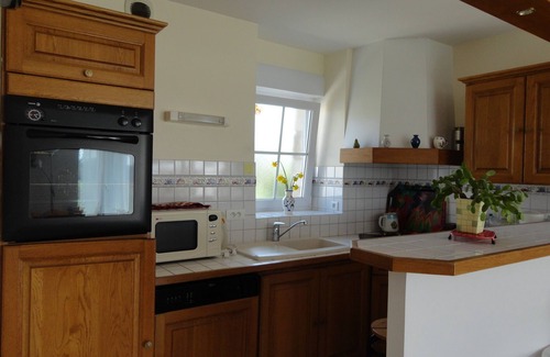 Beaussais-sur-Mer House | Calm and Charming Cottage in Ploubalay (Beaussais/mer)