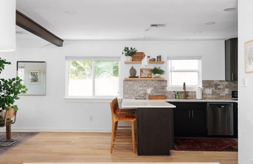 Austin House | Calm Cherry Creek South Austin Stunner| AVAIL ACL