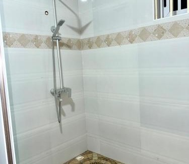 Aiyimensa Apartment | Calm & Cozy Stay in Oyarifa