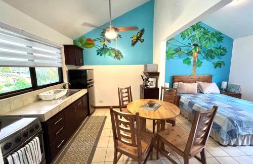 Santa Barbara House | Calm & Palms Second Floor Studio