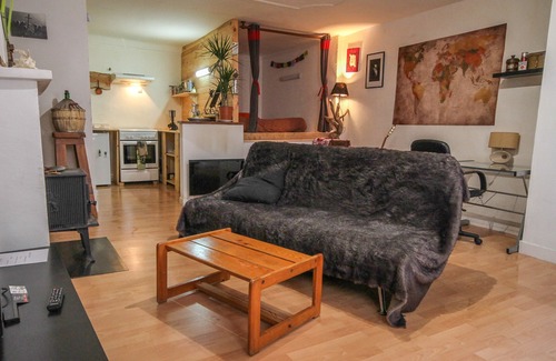 Guillestre Apartment | Calm studio in the historical centre - Dodo et Tartine