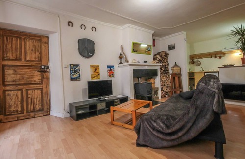 Guillestre Apartment | Calm studio in the historical centre - Dodo et Tartine