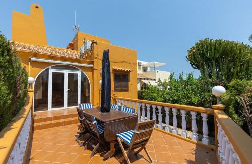 Casas de Torrat House | Calpe Home with AC and BBQ