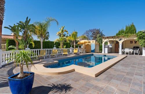 Casas de Torrat Villa | Calpe Pool Villa Near Beach