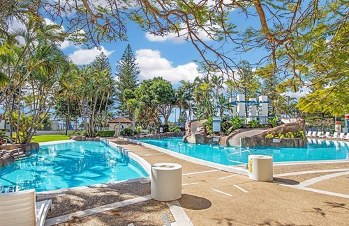 Coolangatta Apartment | Calypso Plaza Resort Unit 223