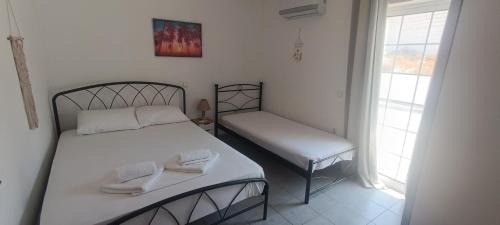 Agii Apostoli House | CAMARES HOUSE