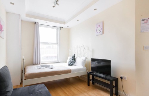 Somers Town Apartment | Camden City Studio 12Y
