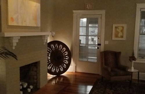 Mount Dora Bed & Breakfast | Camel Suite At Adora Inn - Sleeps 4