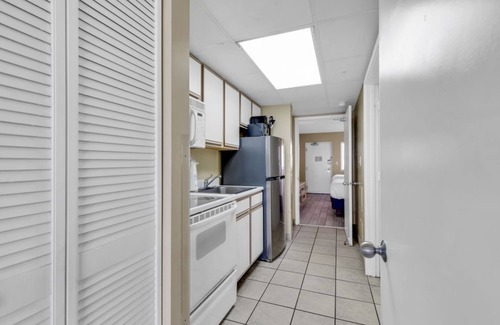 Myrtle Beach Condo | Camelot By the Sea 🏖️ Oceanfront 🏖️