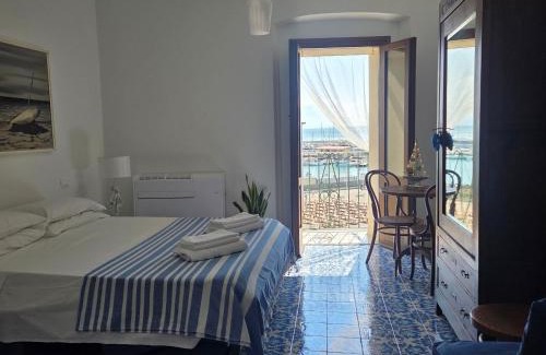 Termoli House | Camera con Vista