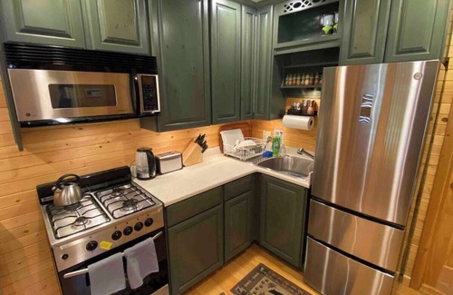 Pinecrest Cabin | Camp Leland · 4-Season Alpine Adventure & Quiet Community Lake