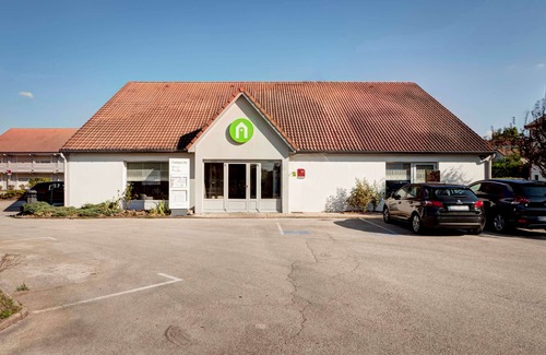Chalon-sur-Saone Hotel | Campanile Chalon Sur Saône