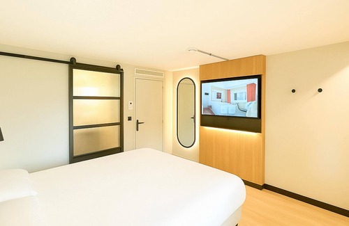 Riom Hotel | Campanile Clermont Ferrand Nord- Riom