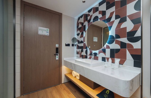 Minhang Hotel | Campanile Hotel in SHA & NECC