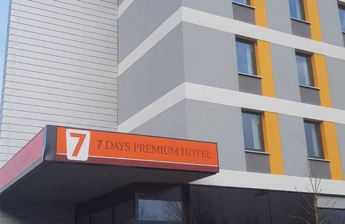 Schkeuditz Hotel | Campanile Leipzig Halle Airport