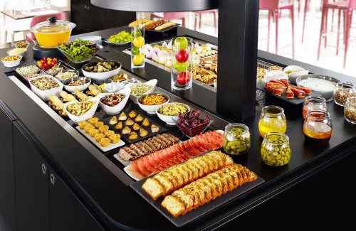 Wasquehal Hotel | Campanile Lille Nord Wasquehal