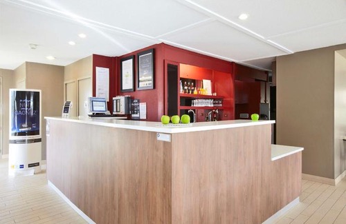 Buc Hotel | Campanile Versailles Buc