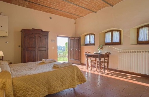 Tavarnelle Val di Pesa Apartment | Campiglia by Interhome