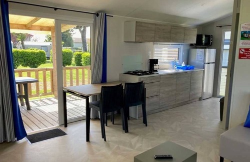 Saint-Georges-de-Didonne House | Camping 3 étoiles - Piscine - ccbahcf