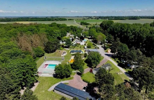 Mers-les-Bains House | Camping 3 étoiles - Piscine - ccbbhib