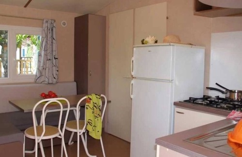 Fayence House | Camping 3 étoiles - Parc aquatique - eebgci