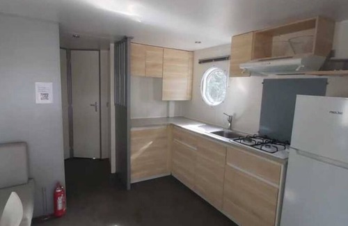 Bizanet House | Camping 3 étoiles - Piscine - ccbahee