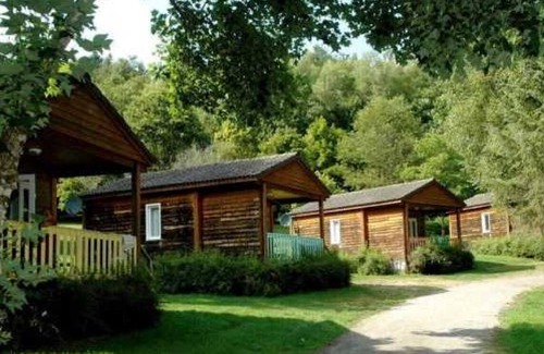 Correze House | Camping 3 étoiles - Piscine - eehihf