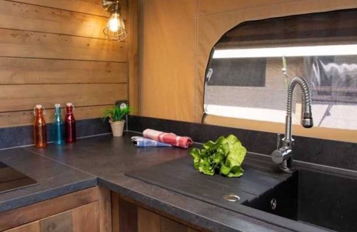 Roquebrune-sur-Argens House | Camping 3 étoiles - Piscine - eeebdf