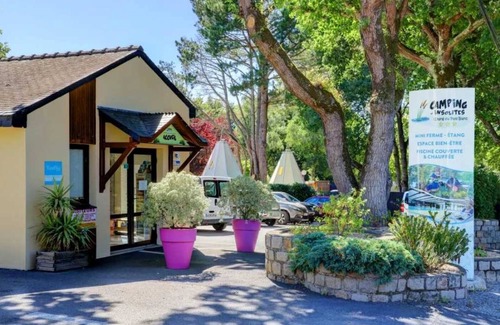Guerande House | Camping 3 étoiles - Piscine - eeedeg