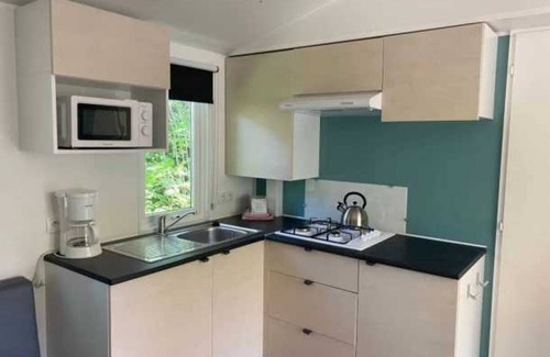 Recoubeau-Jansac House | Camping 4 étoiles - Parc aquatique - eebbad
