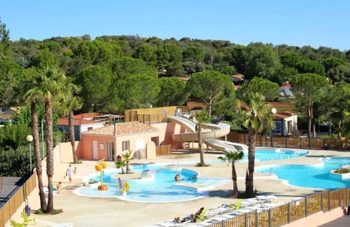 Bessan House | Camping 4 étoiles - Parc aquatique - eeidg0