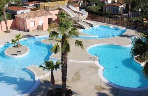 Bessan House | Camping 4 étoiles - Parc aquatique - eeidg0