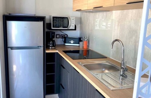 Bessan House | Camping 4 étoiles - Parc aquatique - ccafafc