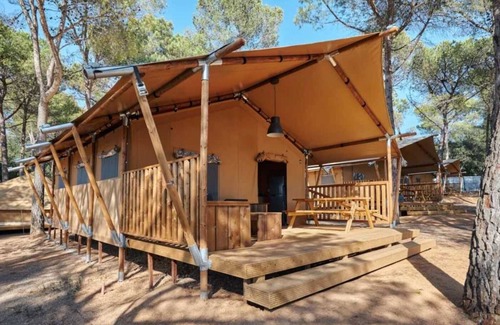 Pals House | Camping 4 étoiles - Piscine - ccaafei