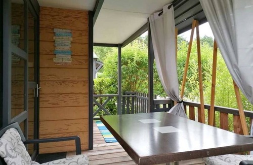 Paluds de Noves Ski Chalet | Camping 4 étoiles - Piscine - eehf0e