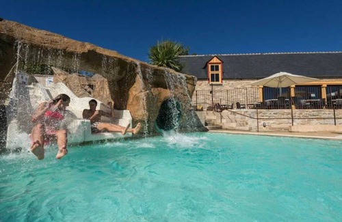 Quimper House | Camping 5 étoiles - Parc aquatique - ccaidai