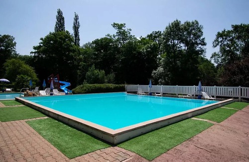 Saint-Honore-les-Bains Villa | Camping des Bains * - Cottage 33m2 - 2 bedrooms 2 to 4 people - 2 pers. included in the tariff