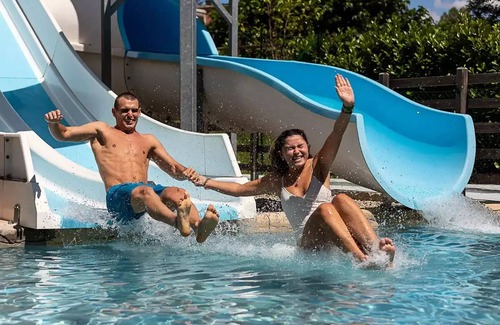Vallon-Pont-d'Arc House | Camping L'Arc en Ciel* - Mobile home 4 Trèfles 3 rooms 4 people air-conditioned
