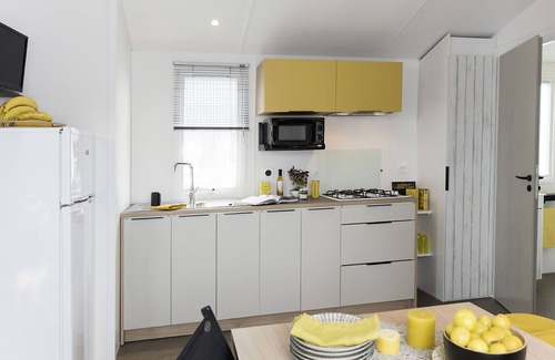 Plage d'Argeles House | Camping La Plage by Interhome