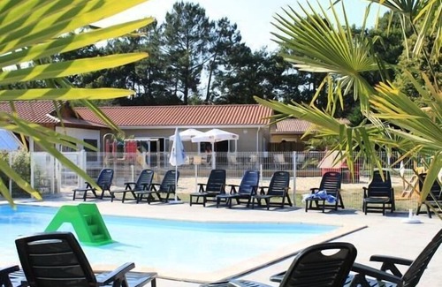 Saint-Laurent-de-Medoc House | Camping Le Paradis **** - Jasmin 3-room mobile home 4 people