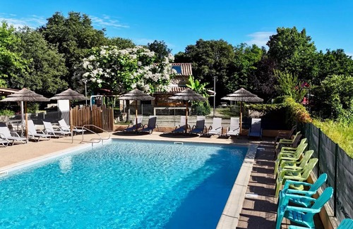 Rosieres House | Camping les Hydrangeas * - Mobile Home 4 Rooms 6 People