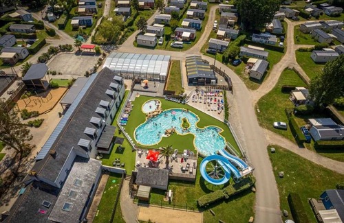 Ambon House | Camping - Parc aquatique - ccafh0e