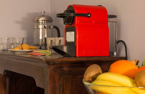Rione VII Regola Apartment | Campo de Fiori Apartment with private SPA