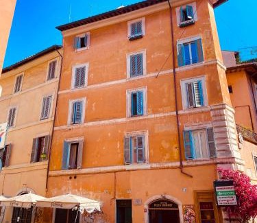 Rione VI Parione Apartment | Campo de' Fiori Eleonorhouse
