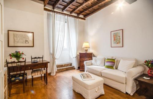 Rione VI Parione Apartment | Campo de' Fiori Eleonorhouse