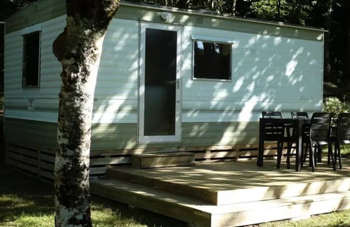 St-Sulpice-de-Mareuil House | Campsite Domaine de Corneuil * - Mobile Home Tilleul 3 rooms 4 people Without bathroom