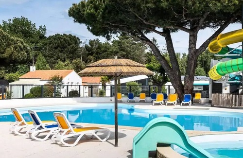 Saint-Hilaire-de-Riez House | Campsite Domaine des Salins * - Mobilhome Grand Confort 30m2/2 bedrooms with covered terrace 5 people