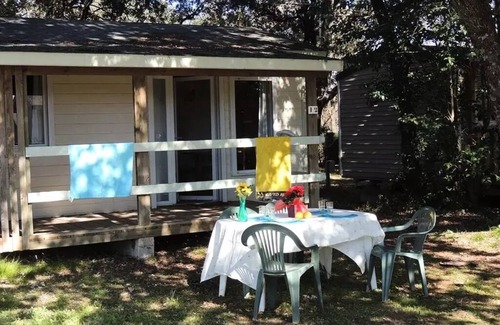 Boisseron Ski Chalet | Campsite Domaine de Gajan * - Chalet ECO 27m2 (2 bedrooms) - covered terrace - TV Included arv/departure Sunday 5 people
